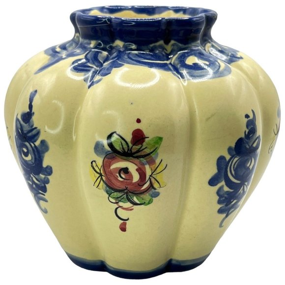 Vestal Alcobaca Vase Hand Painted Blue Flowers Made In Portugal Art Pottery VTG - Picture 4 of 9